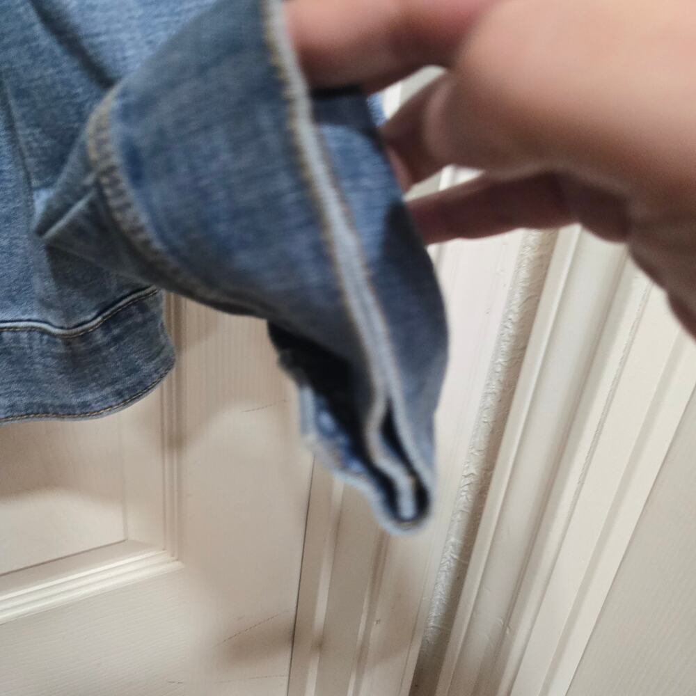 Chico's Stretch Denim Jacket Size 4/6 Blue Button Front Classic - Picture 7 of 10